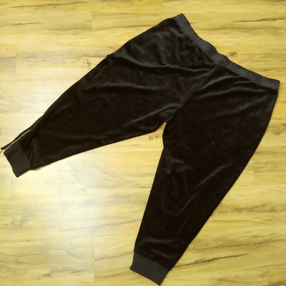 petite velour joggers